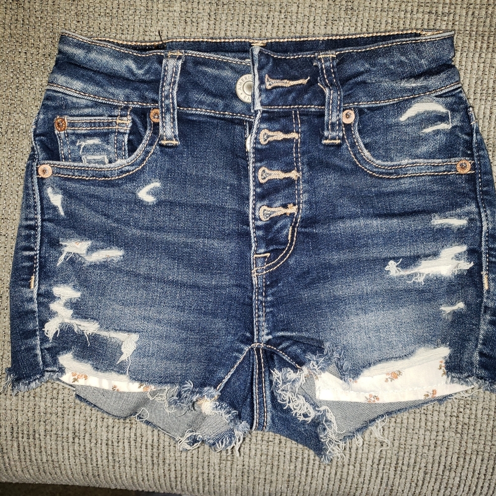 Worn once American Eagle shorts